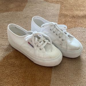 Platform sneakers